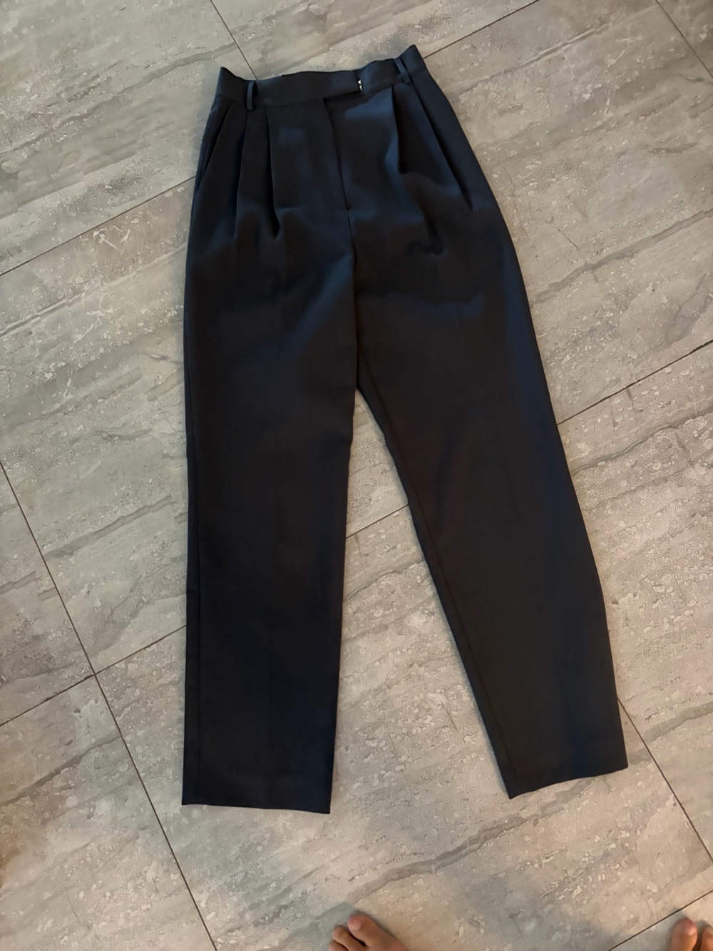 The Frankie Shop women’s charcoal grey  Dress Trousers